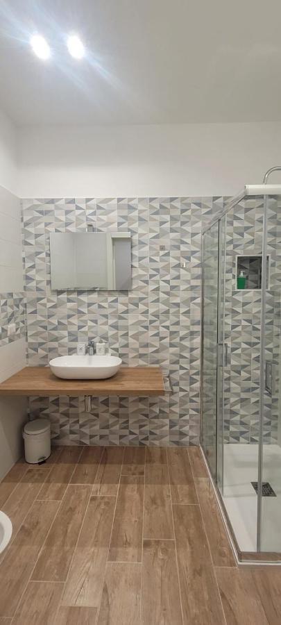 Brigata Regina 88 Apartament *